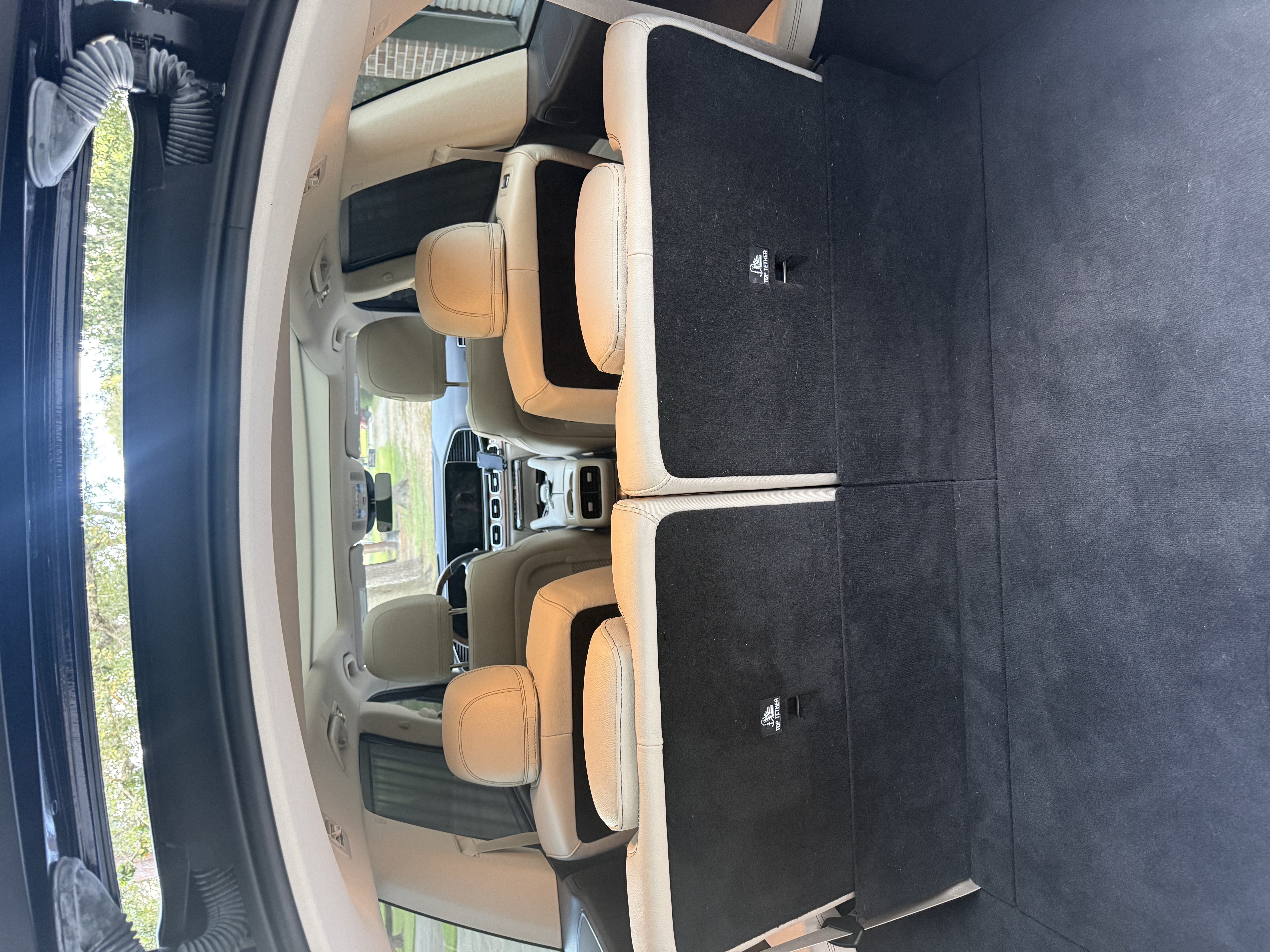 Used 2022 Mercedes-Benz GLS 450 4MATIC image 14
