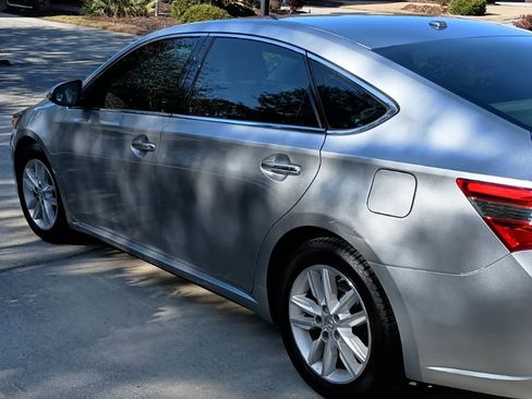 Used 2015 Toyota Avalon XLE Premium image 6