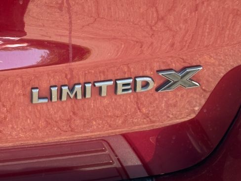 Used 2019 Jeep Grand Cherokee Limited X AWD/4WD image 15