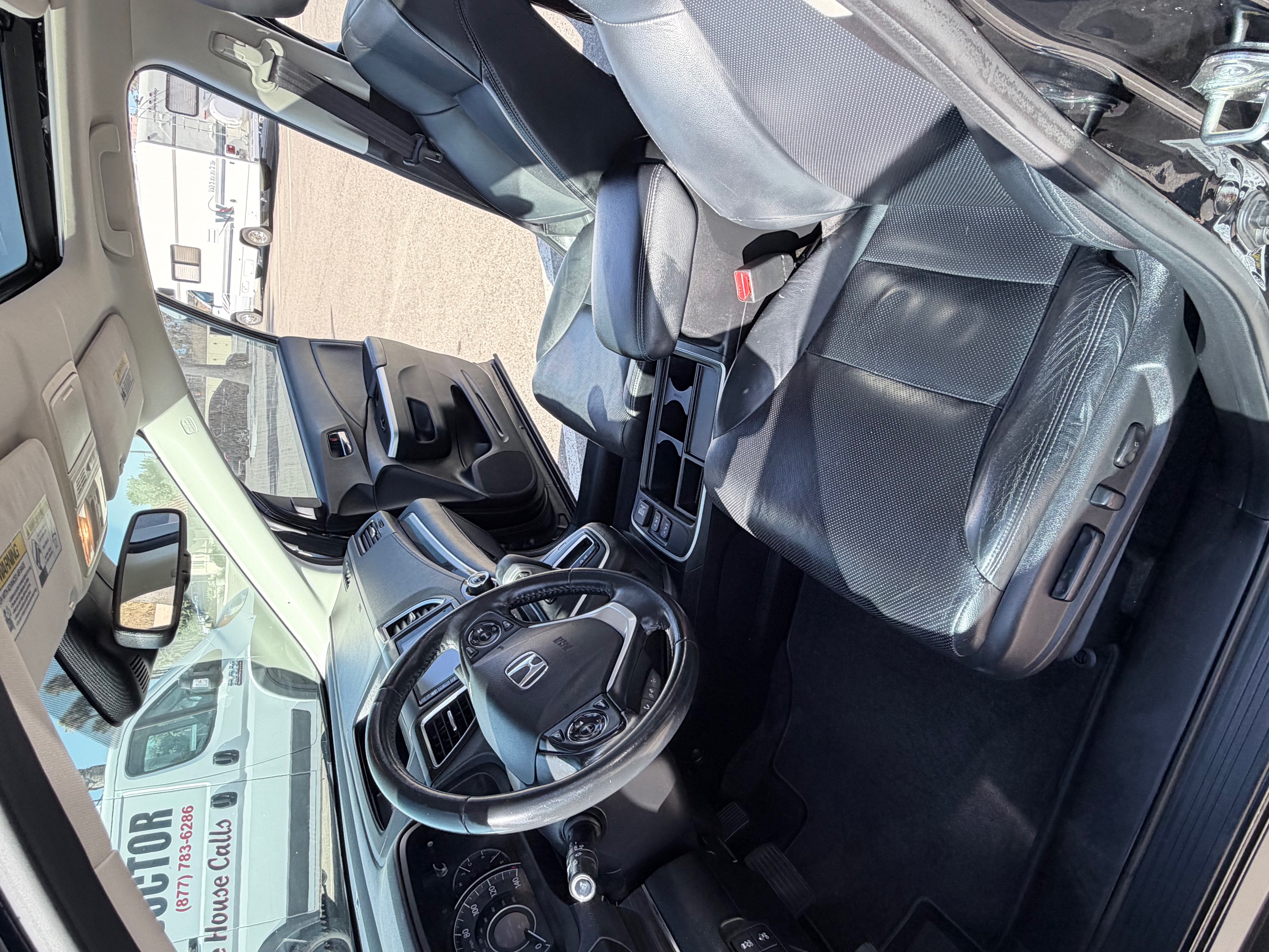 Used 2015 Honda CR-V Touring image 9