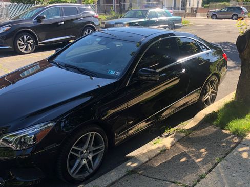 Used 2014 Mercedes-Benz E 350 4MATIC Coupe image 2