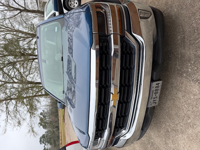 Used 2017 Chevrolet Silverado 1500 LT w/ LT Convenience Package RWD image 6