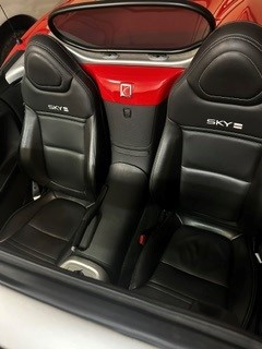 Used 2008 Saturn Sky Red Line RWD image 4