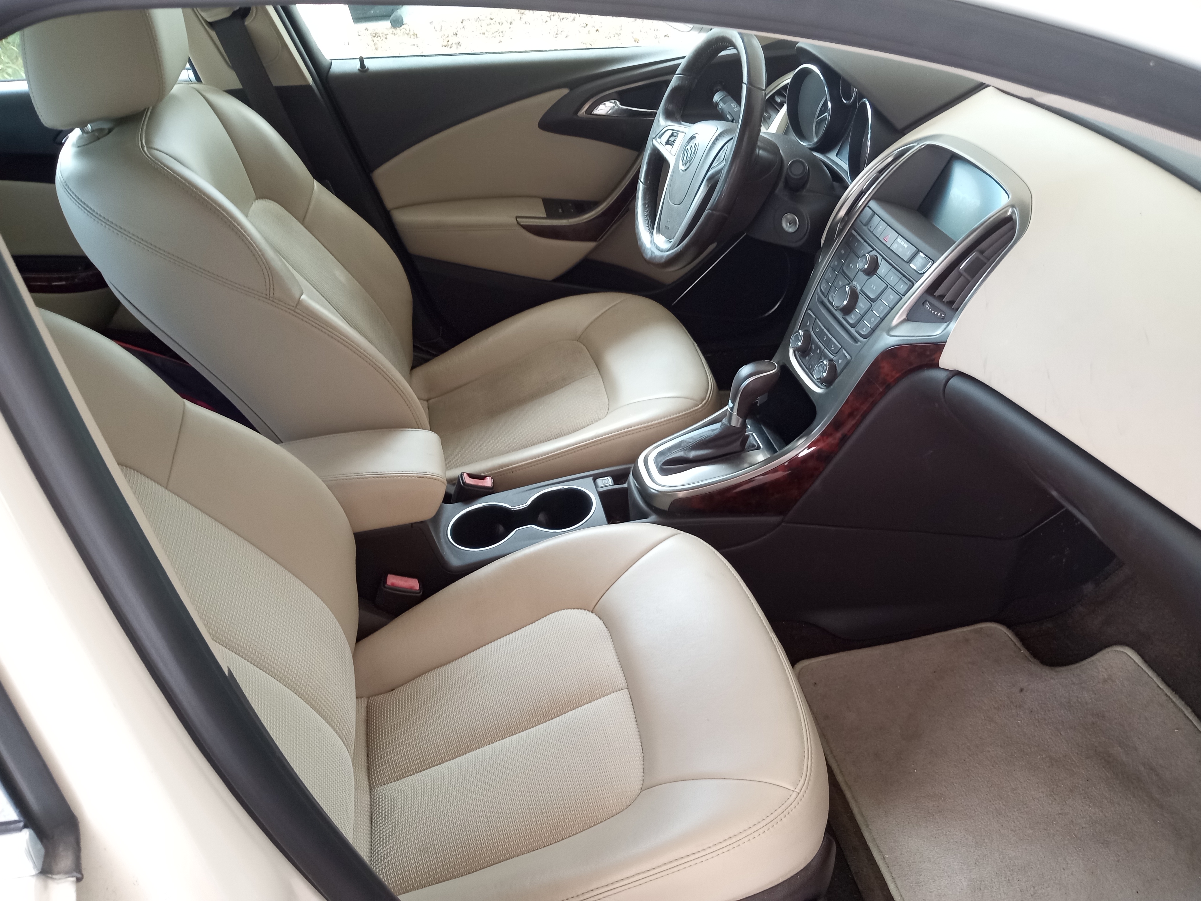 Used 2014 Buick Verano Convenience FWD image 8