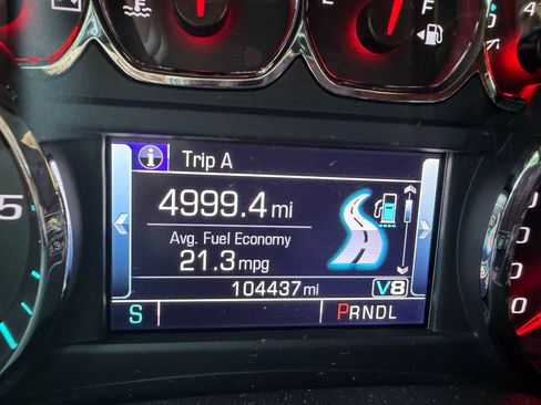 Used 2017 GMC Yukon SLE RWD image 15