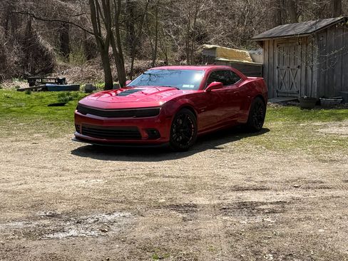 Used 2014 Chevrolet Camaro SS w/ RS Package image 15