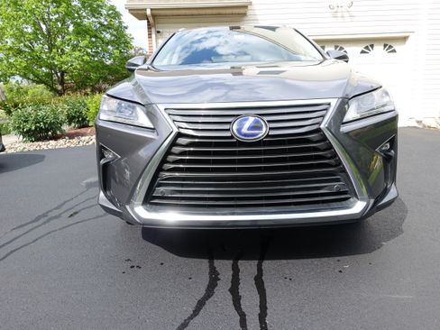 Used 2017 Lexus RX 450h F Sport AWD/4WD image 2