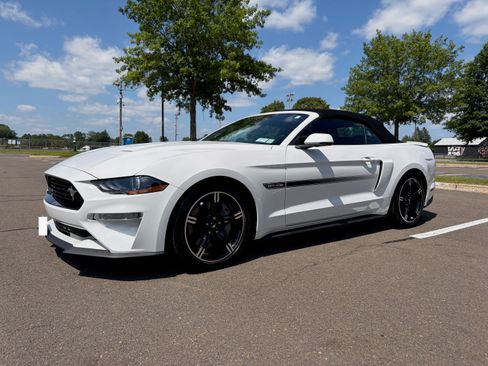 Used 2020 Ford Mustang GT Premium w/ California Special Package RWD image 4