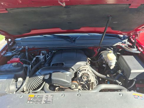 Used 2014 Cadillac Escalade ESV Platinum image 8