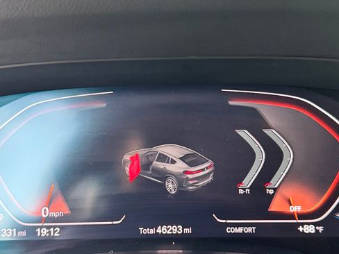 Used 2021 BMW X6 sDrive40i w/ M Sport Package RWD image 6