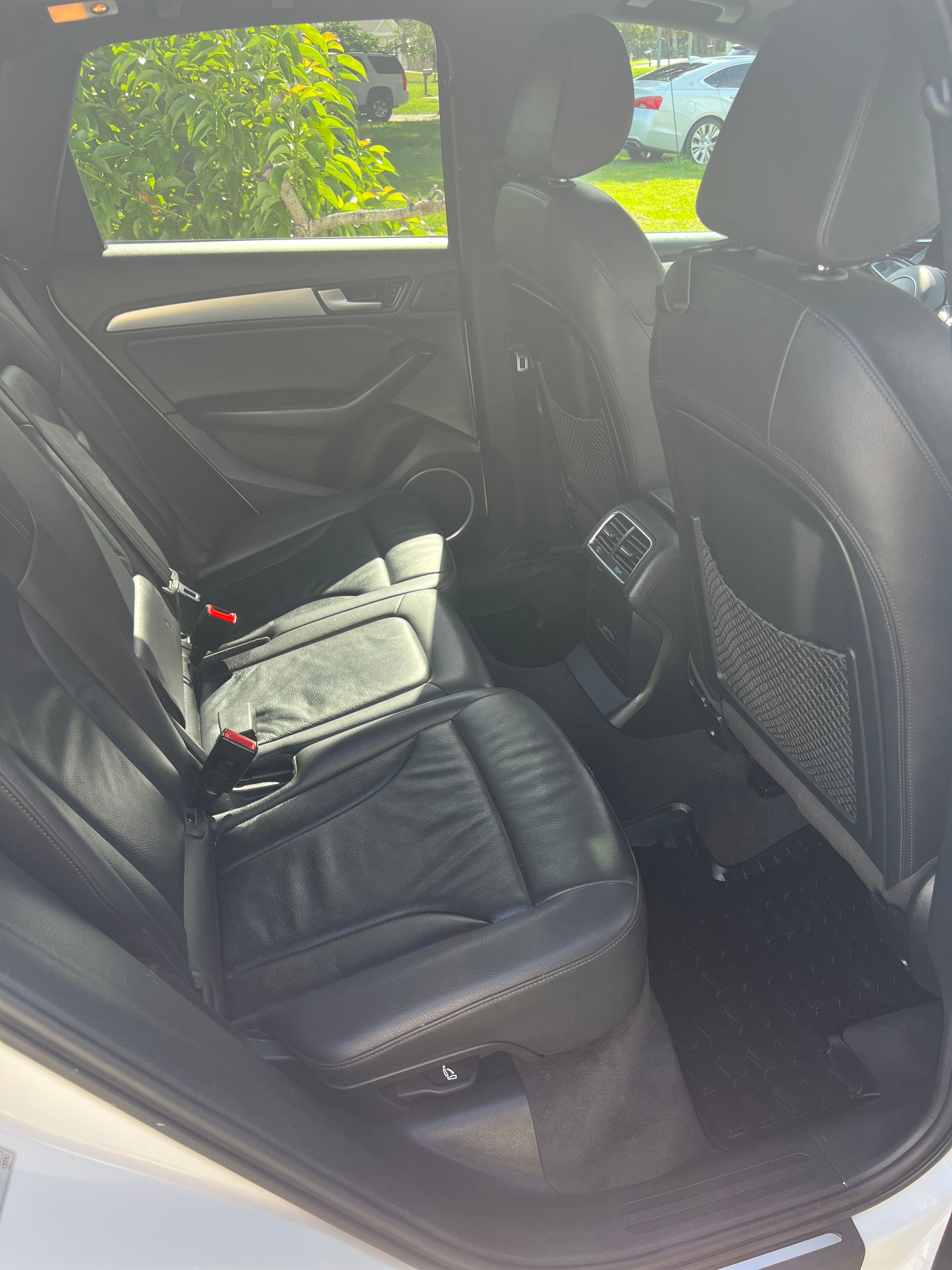 Used 2017 Audi Q5 2.0T Premium Plus w/ Technology Package AWD/4WD image 12