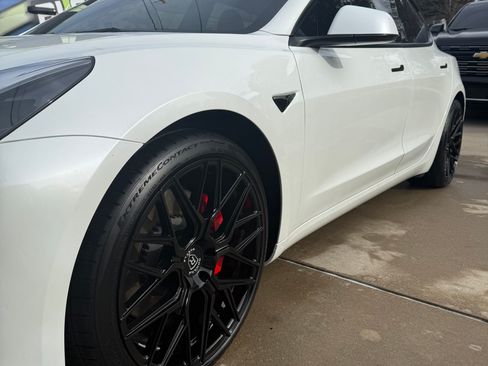 Used 2023 Tesla Model 3 Performance image 13