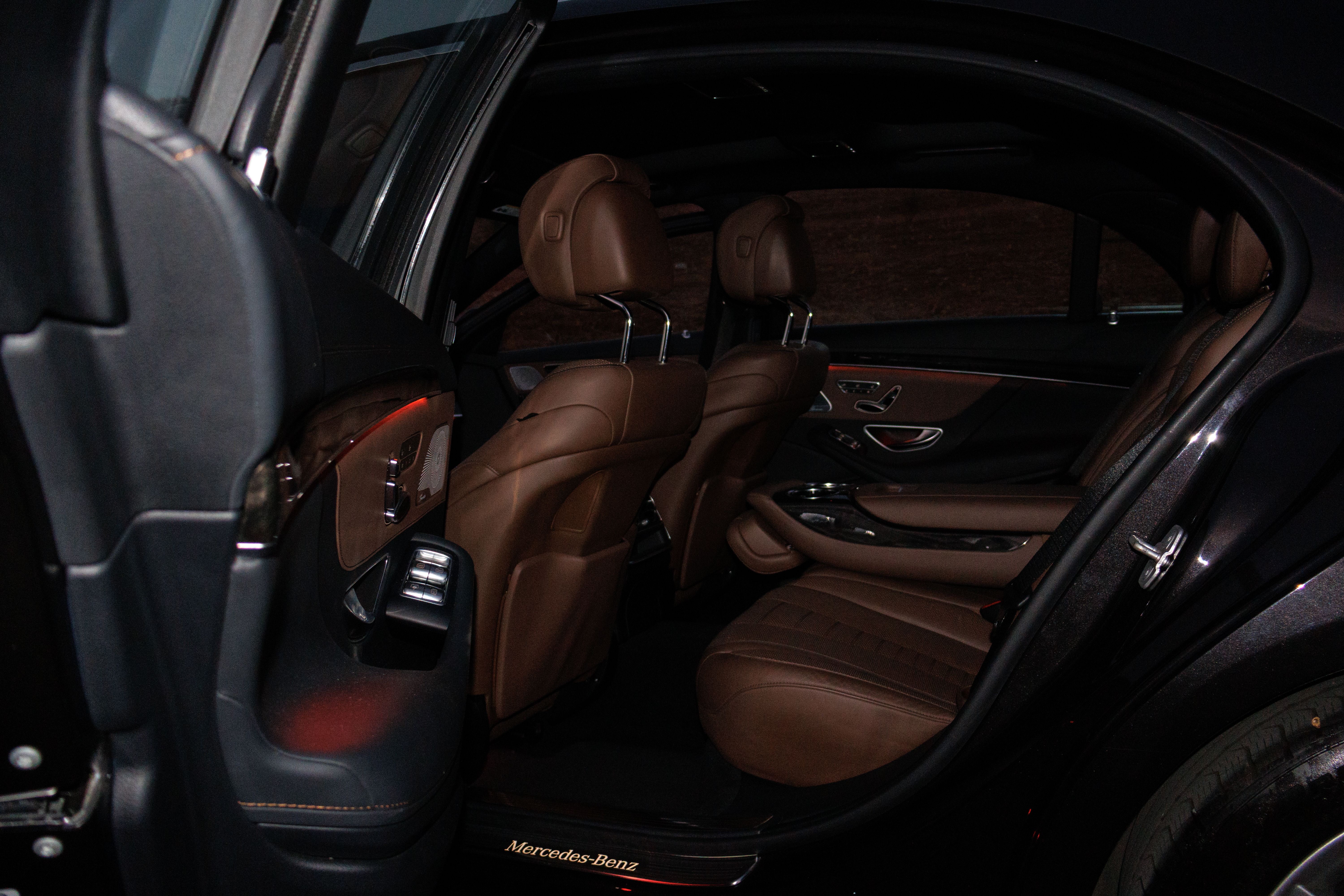 Used 2014 Mercedes-Benz S 550 Sedan image 17