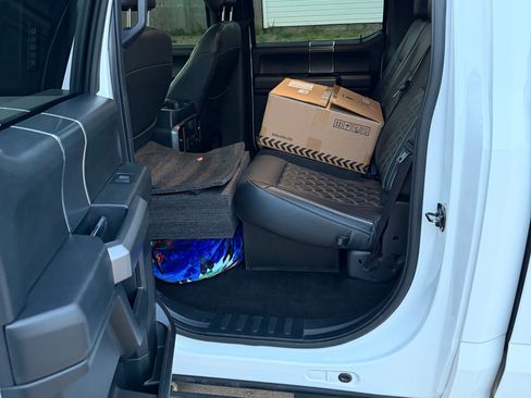 Used 2019 Ford F150 XLT w/ Equipment Group 302A Luxury image 8