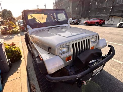 Used 1995 Jeep Wrangler Sport S image 8