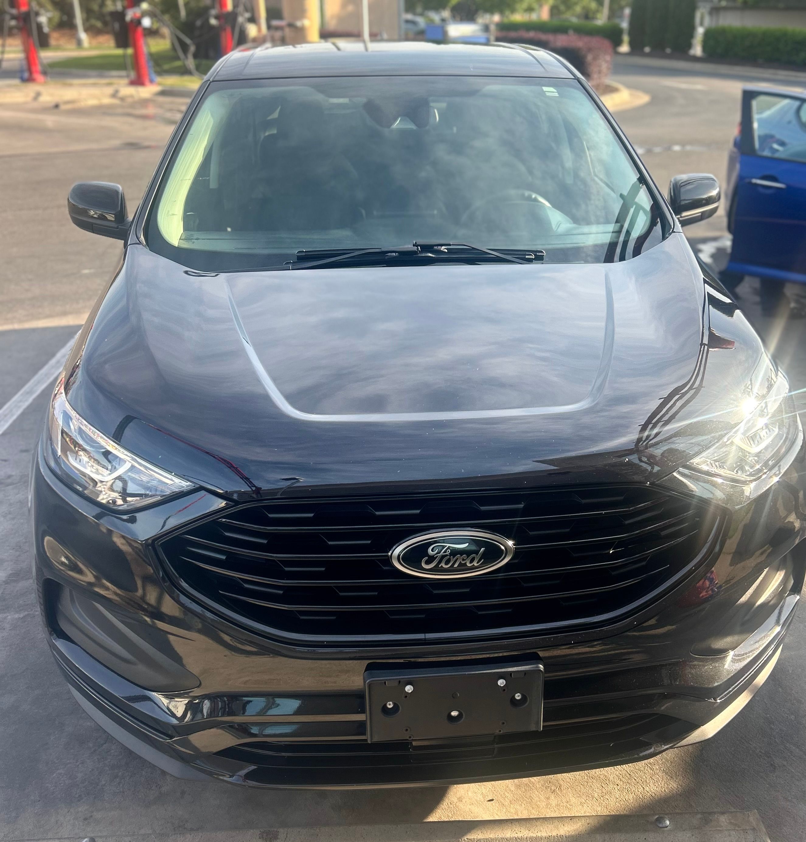 Used 2023 Ford Edge SE w/ Black Appearance Package AWD/4WD image 1