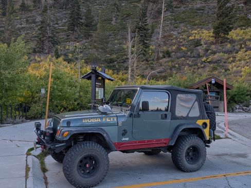 Used 2000 Jeep Wrangler Sport image 5