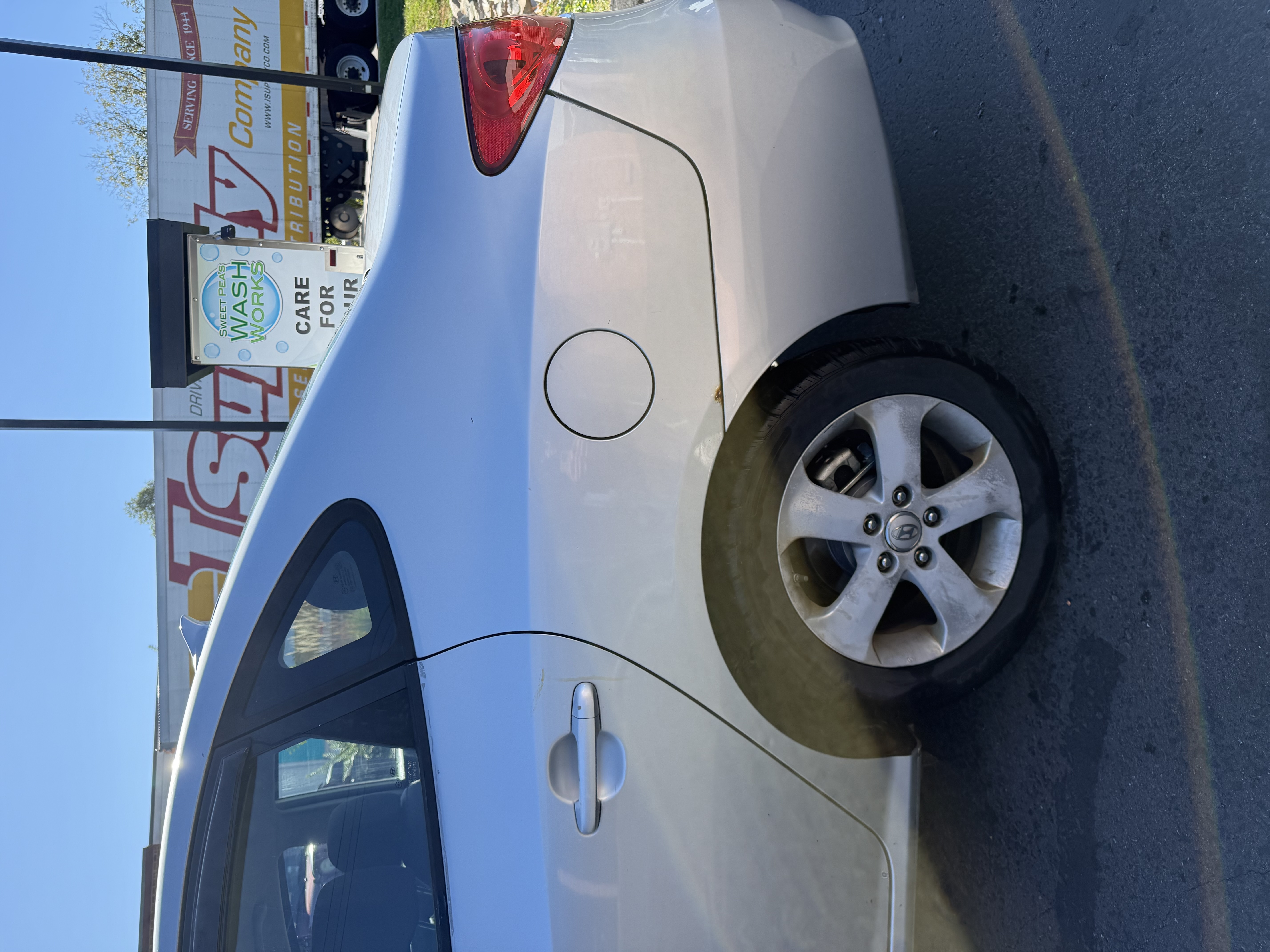Used 2010 Hyundai Elantra SE FWD image 12