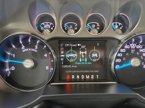 Used 2011 Ford F350 Lariat w/ Chrome Pkg image 11