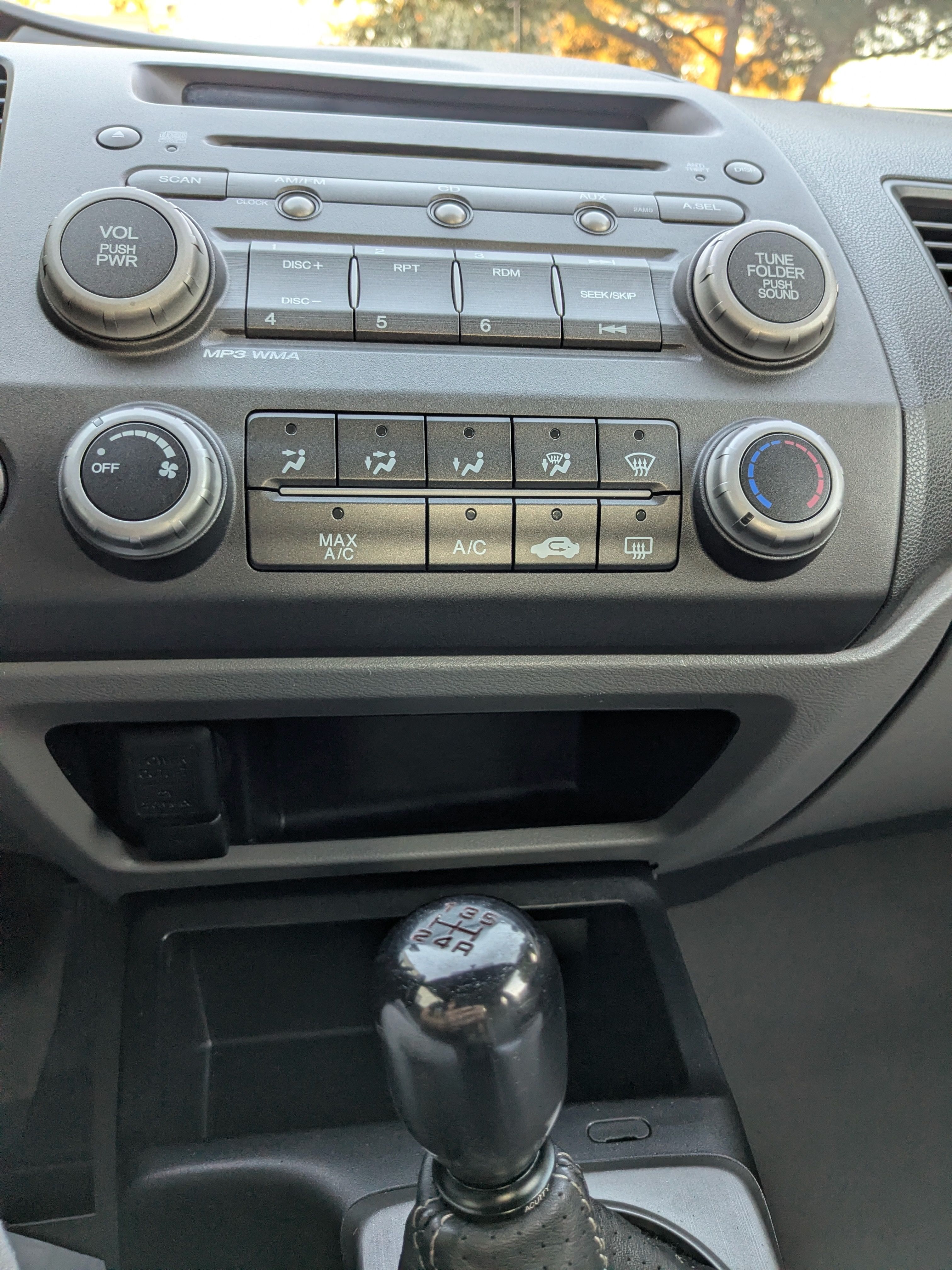 Used 2010 Honda Civic LX image 17