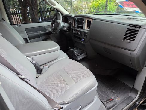 Used 2007 Dodge Ram 1500 Truck SLT w/ Light Group image 18