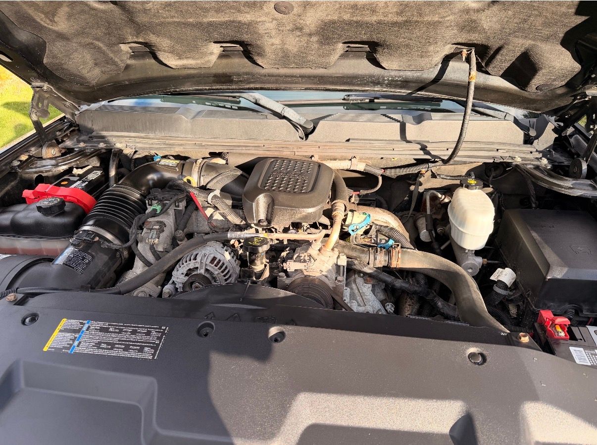 Used 2007 Chevrolet Silverado 2500 LTZ w/ Safety Package AWD/4WD image 12