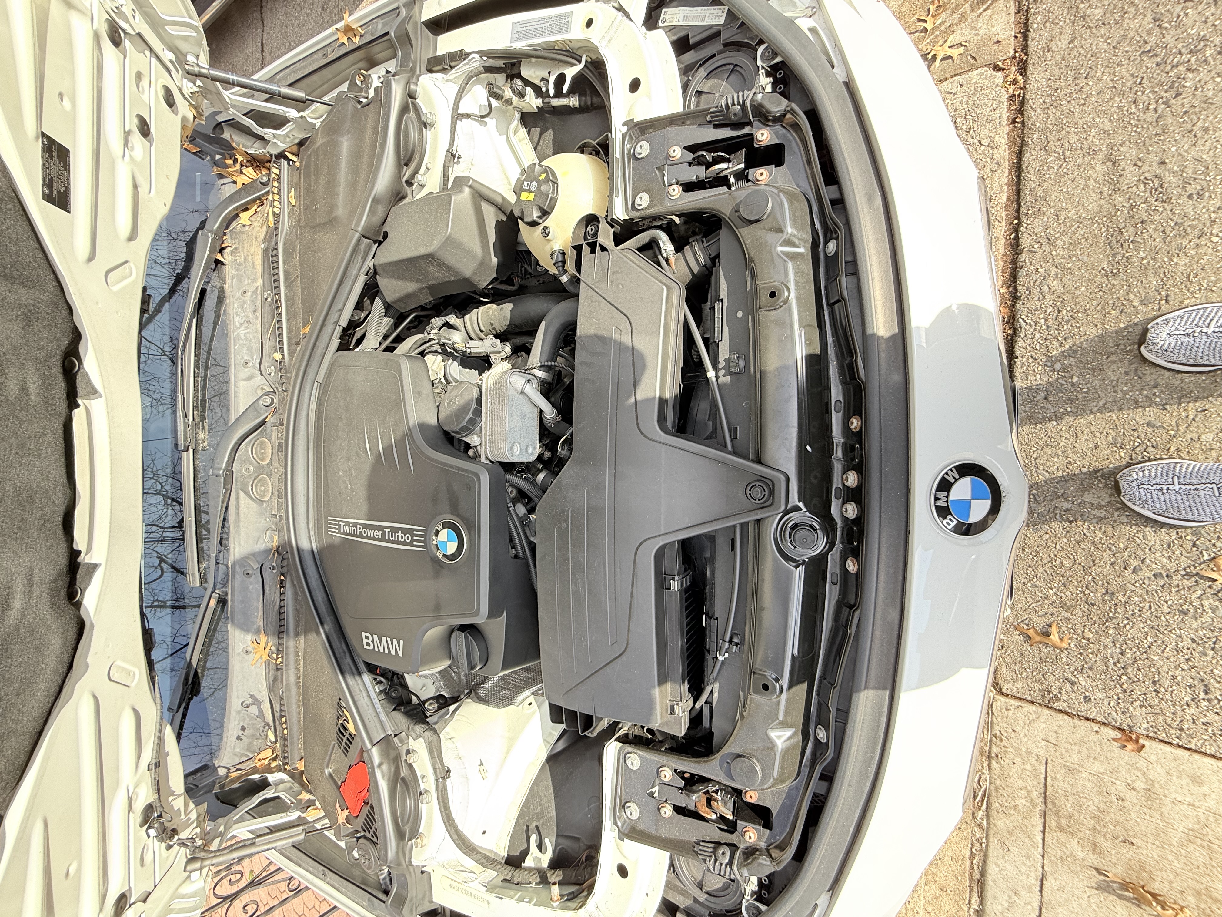 Used 2015 BMW 320i xDrive Sedan AWD/4WD image 6