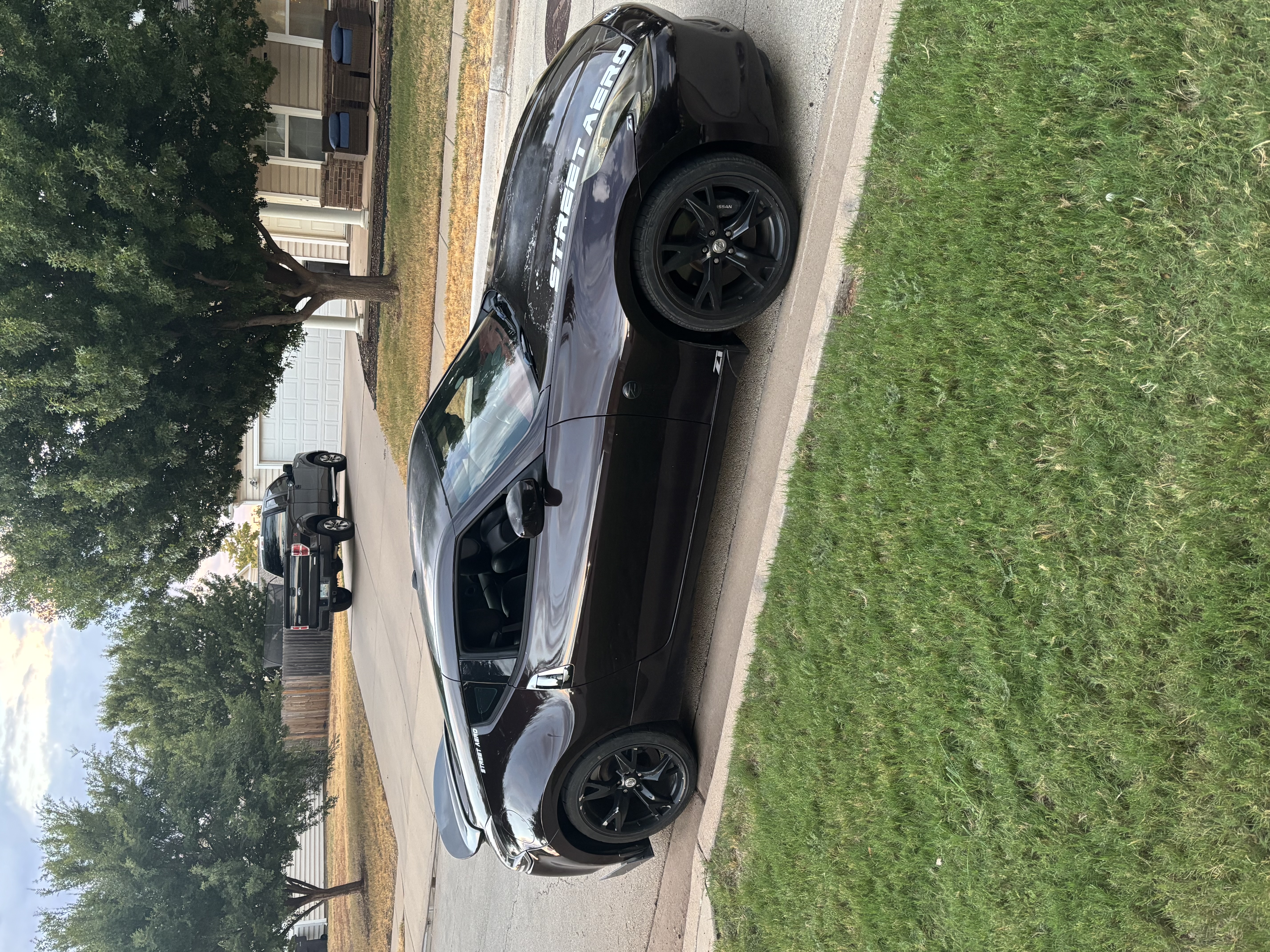 Used 2010 Nissan 370Z Touring w/ Sport Pkg RWD image 10