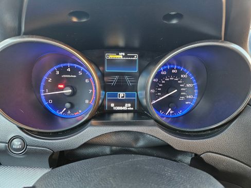 Used 2017 Subaru Outback 2.5i Premium image 15