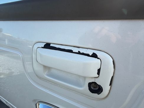 Used 2013 Ford F350 King Ranch w/ King Ranch w/Chrome Pkg image 23