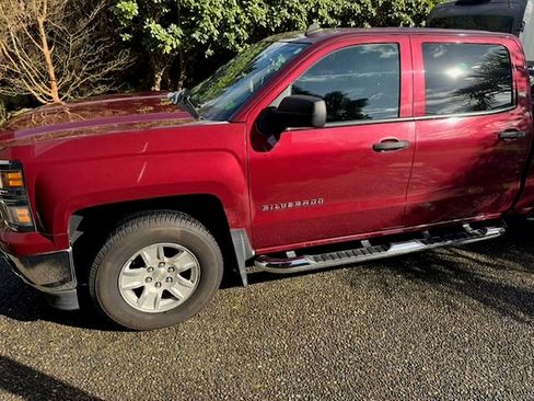 Used 2014 Chevrolet Silverado 1500 LT w/ LT Convenience Package image 5