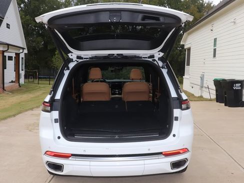 Used 2022 Jeep Grand Cherokee Summit image 17