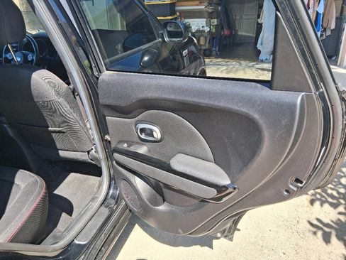 Used 2016 Kia Soul + w/ Tarmac Special Edition image 10