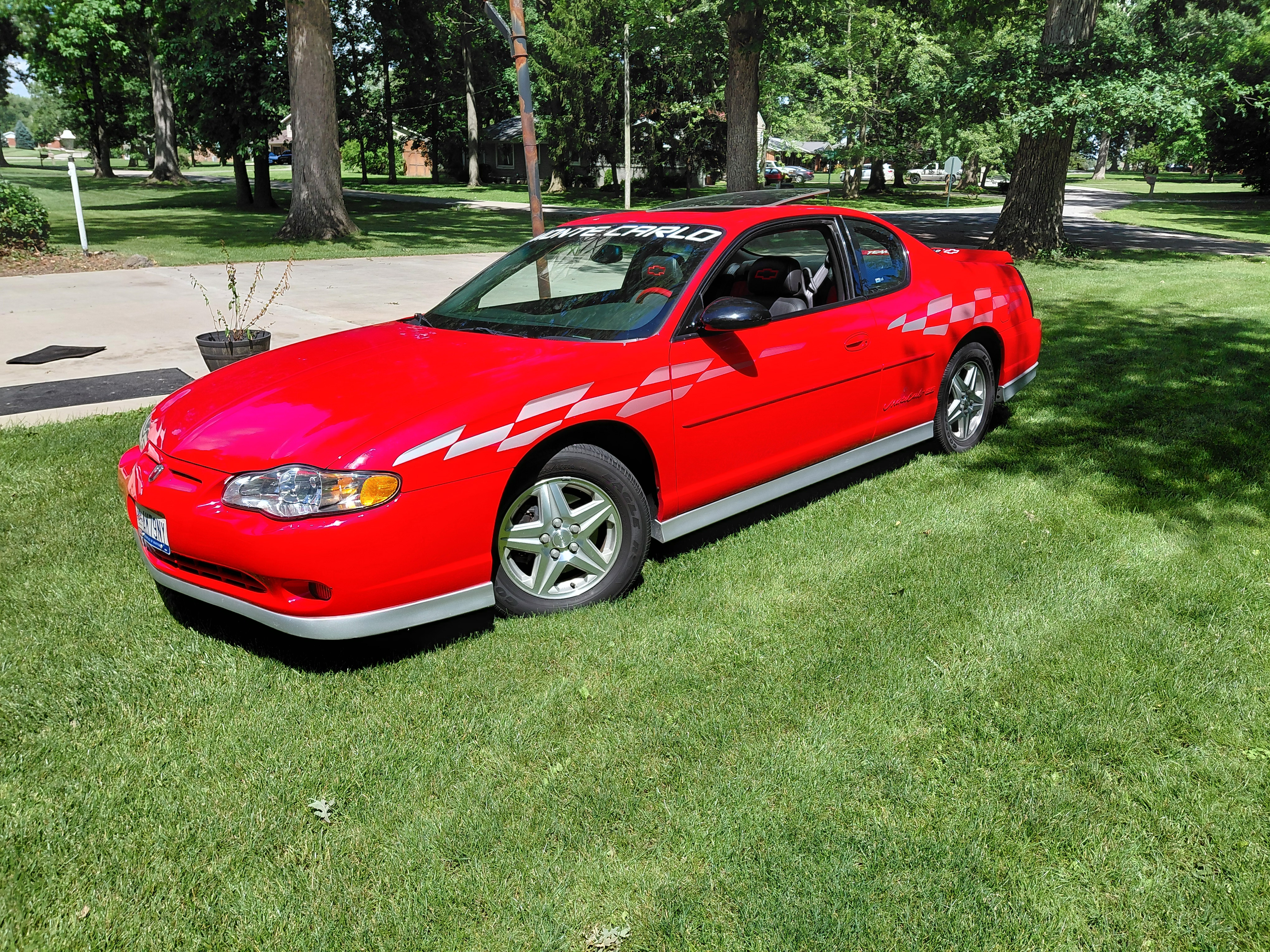Used 2000 Chevrolet Monte Carlo SS FWD image 1