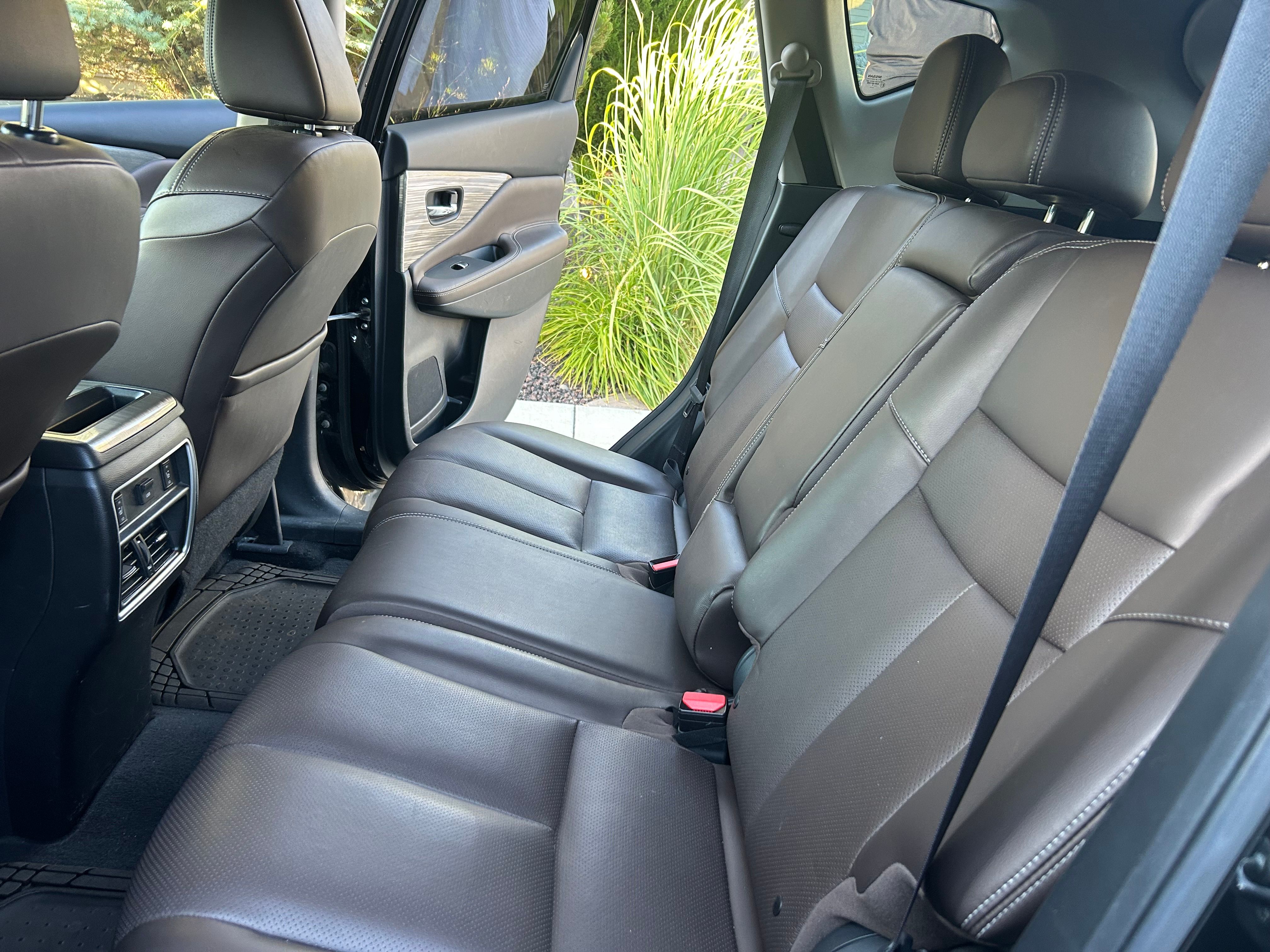 Used 2018 Nissan Murano Platinum w/ Cargo Package AWD/4WD image 8