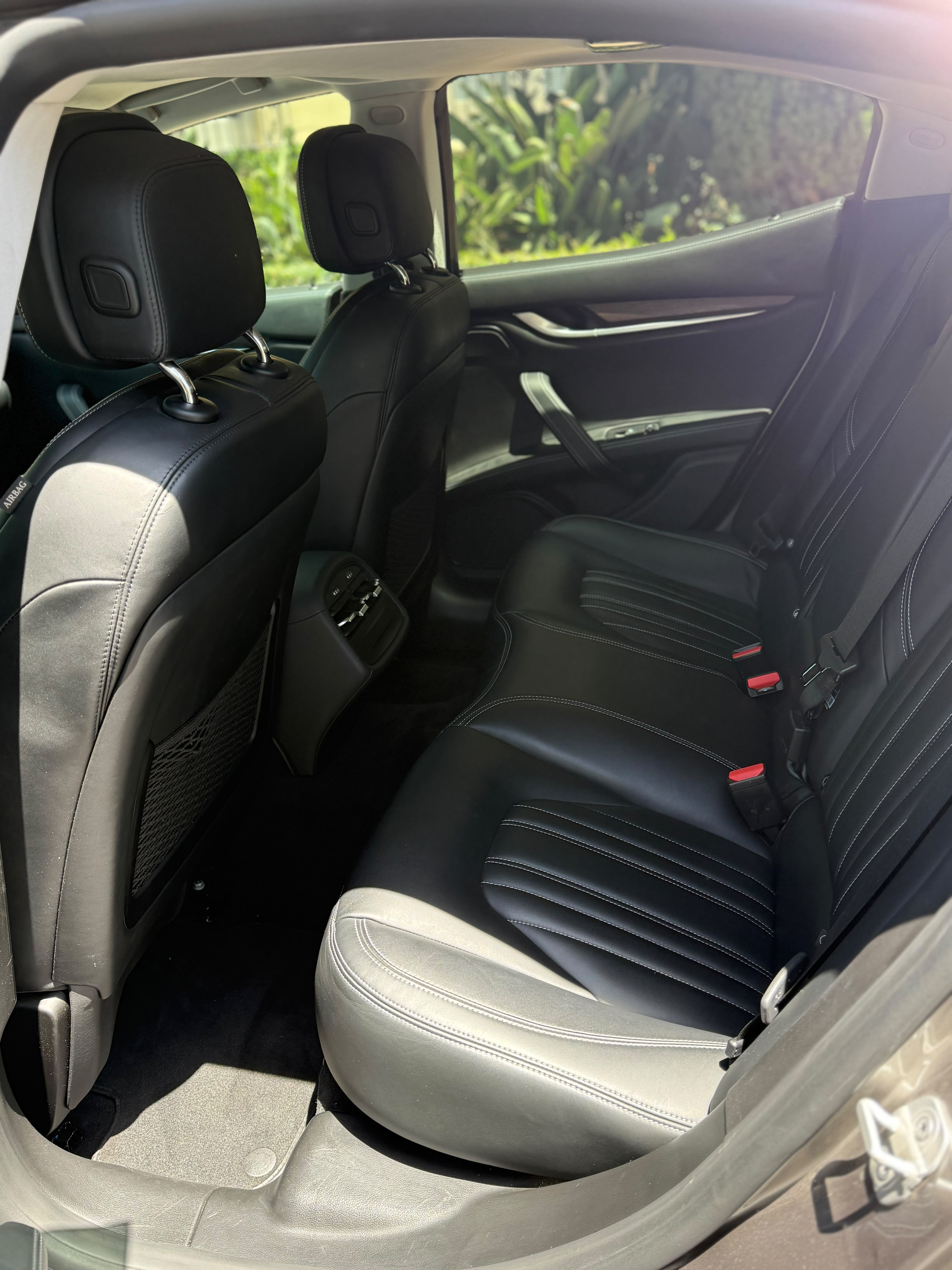 Used 2015 Maserati Ghibli RWD image 6