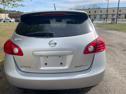 Used 2010 Nissan Rogue S w/ 360 Degree Value Pkg image 4