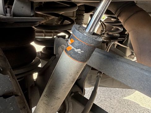 Used 2018 RAM 2500 Laramie w/ Off Road Package image 31