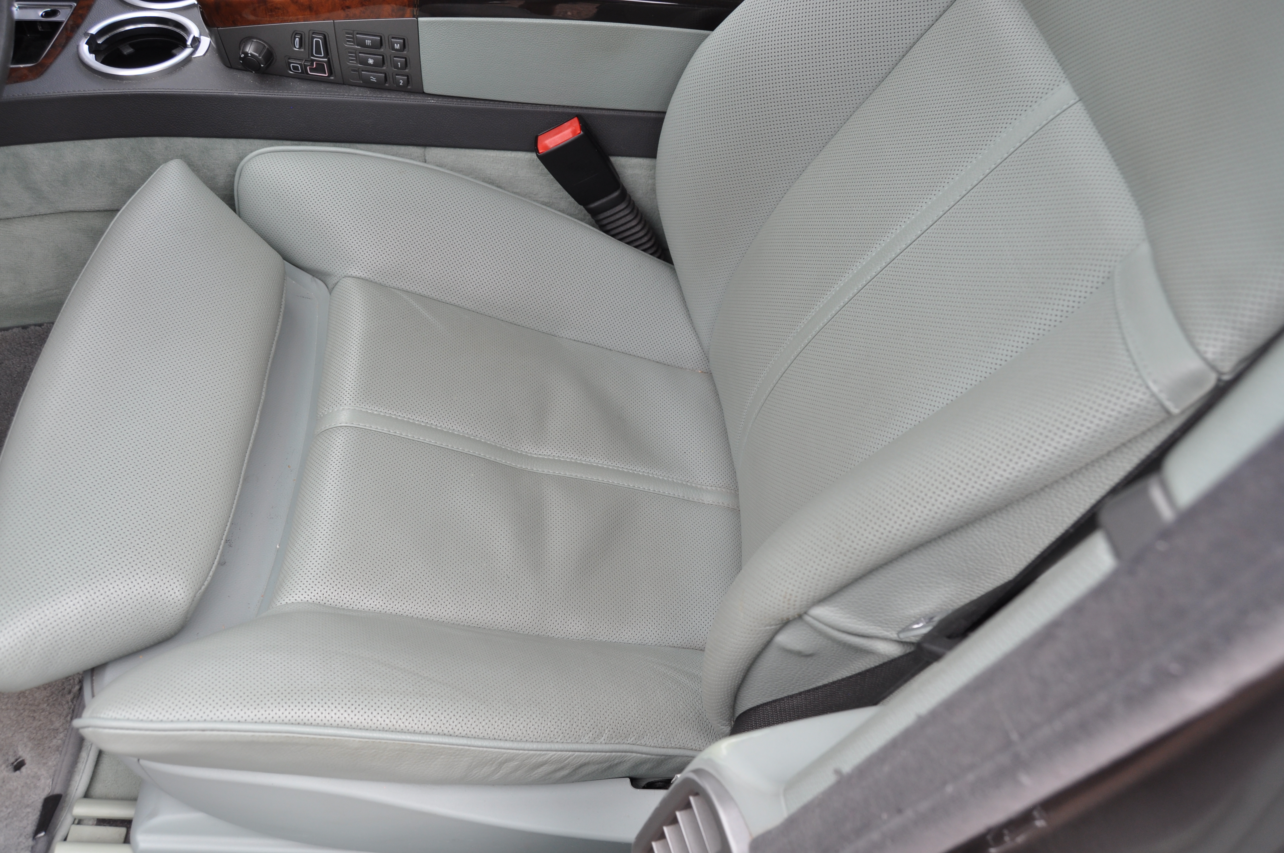 Used 2004 BMW 760Li RWD image 13