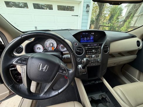 Used 2015 Honda Pilot EX-L image 9
