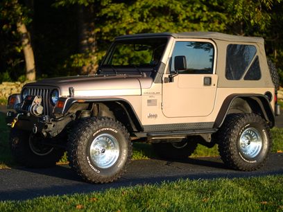 Used 2000 Jeep Wrangler Sport