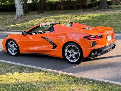Used 2022 Chevrolet Corvette Stingray Convertible w/ 1LT RWD image 5
