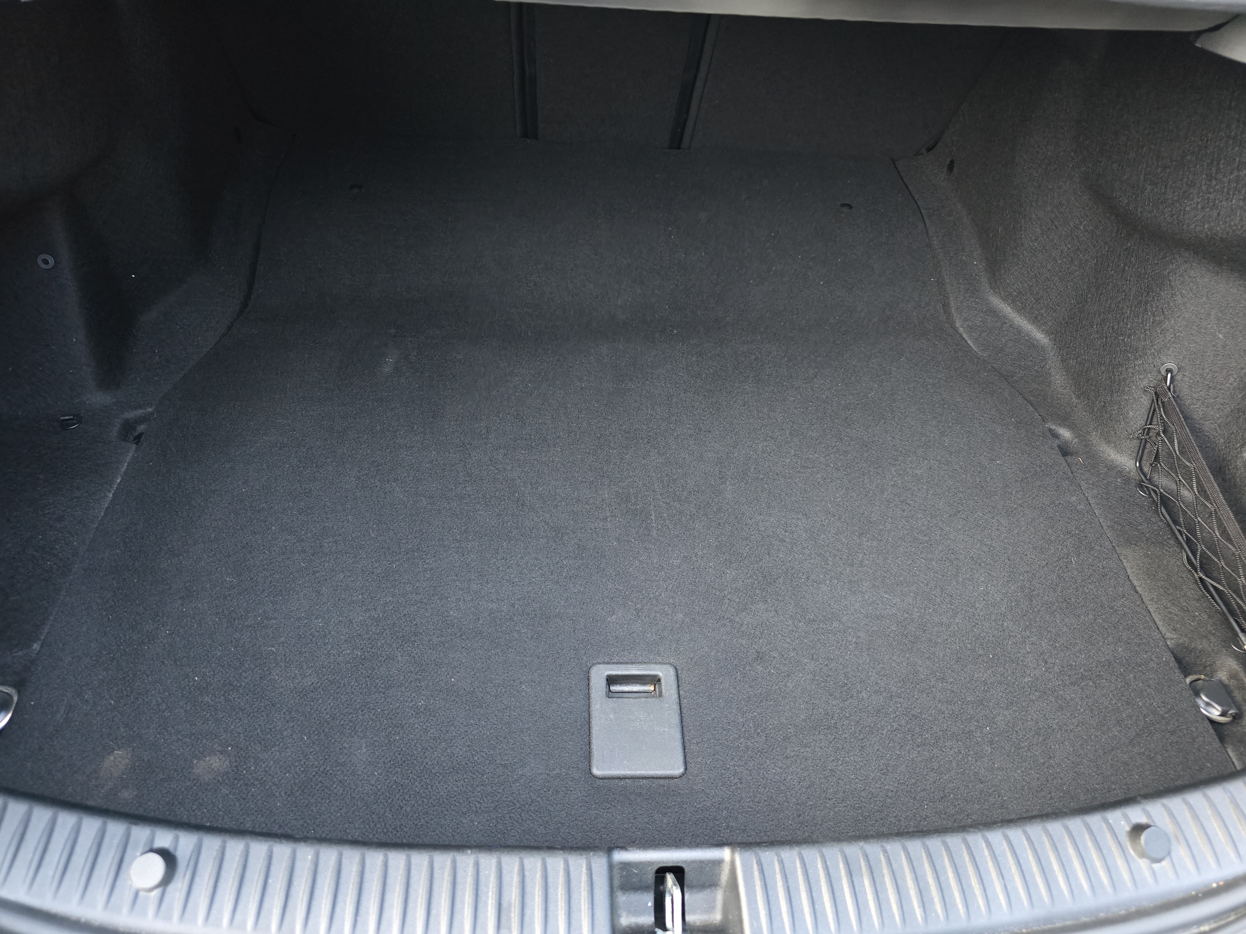 Used 2016 Mercedes-Benz C 300 Sedan image 12