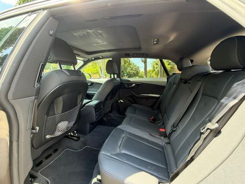 Used 2019 Audi e-tron Premium Plus AWD/4WD image 8