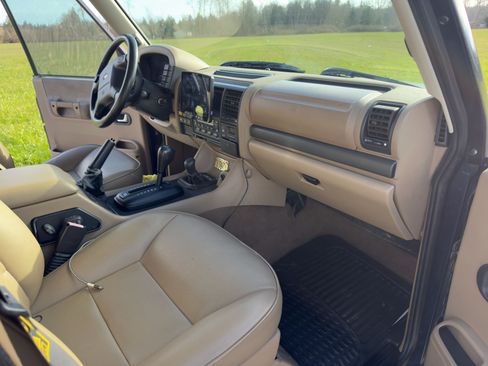 Used 2001 Land Rover Discovery SD AWD/4WD image 18