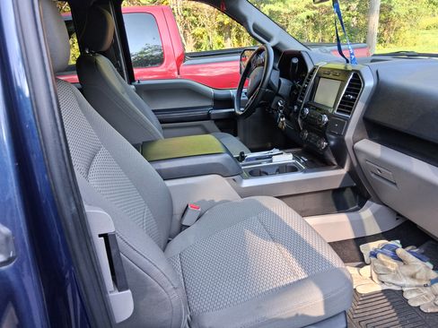 Used 2015 Ford F150 XLT w/ Equipment Group 301A Mid image 6