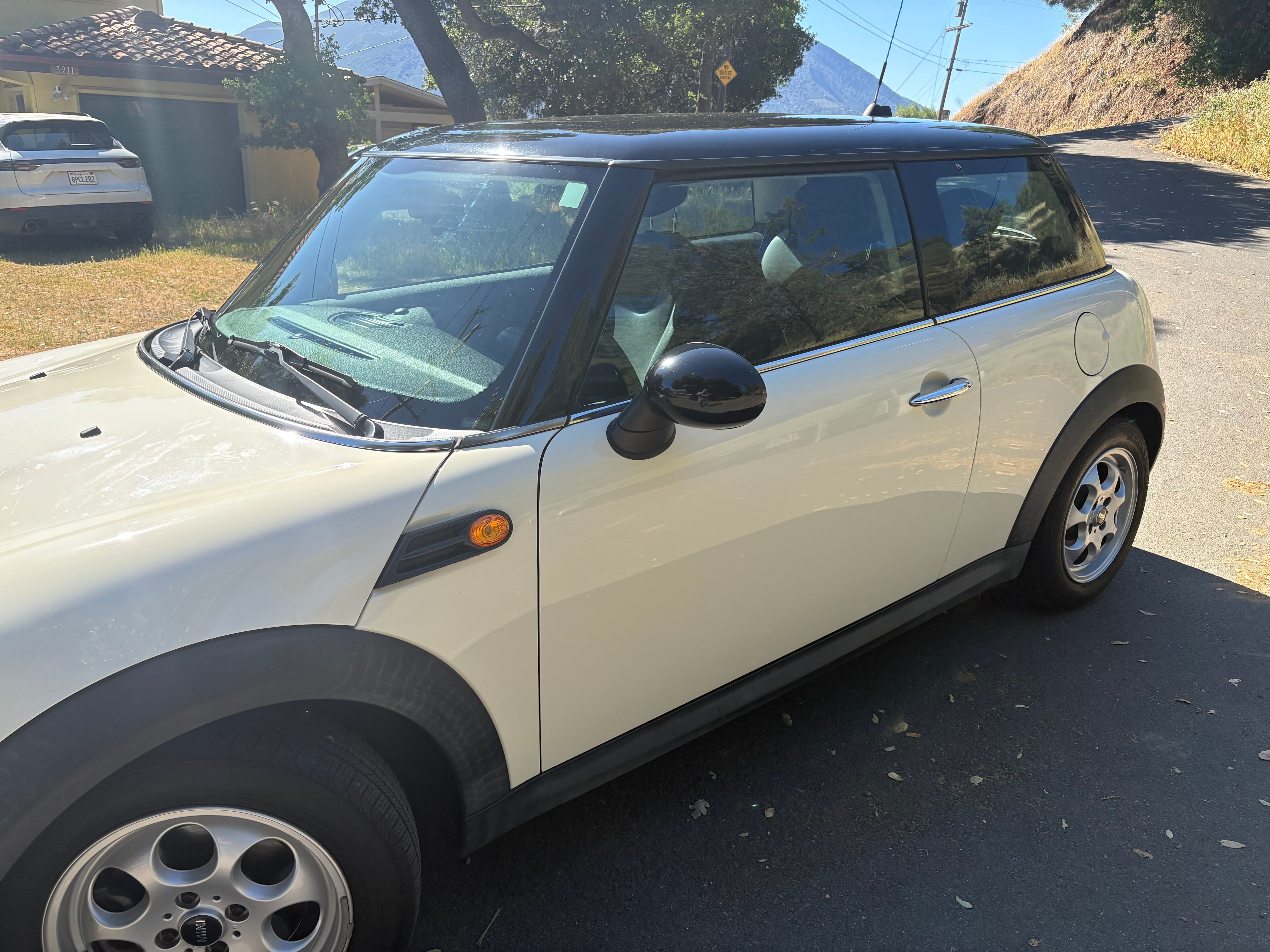 Used 2012 MINI Cooper Hardtop FWD image 9