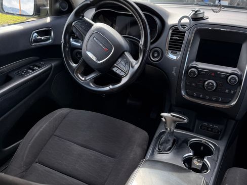 Used 2018 Dodge Durango SXT w/ Quick Order Package 2BB image 2