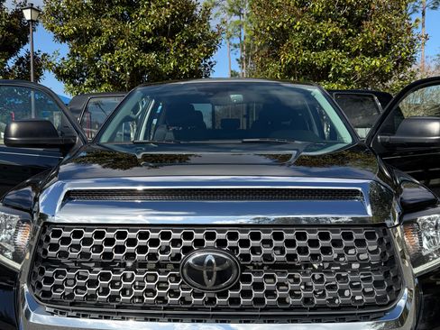 Used 2021 Toyota Tundra SR5 image 2