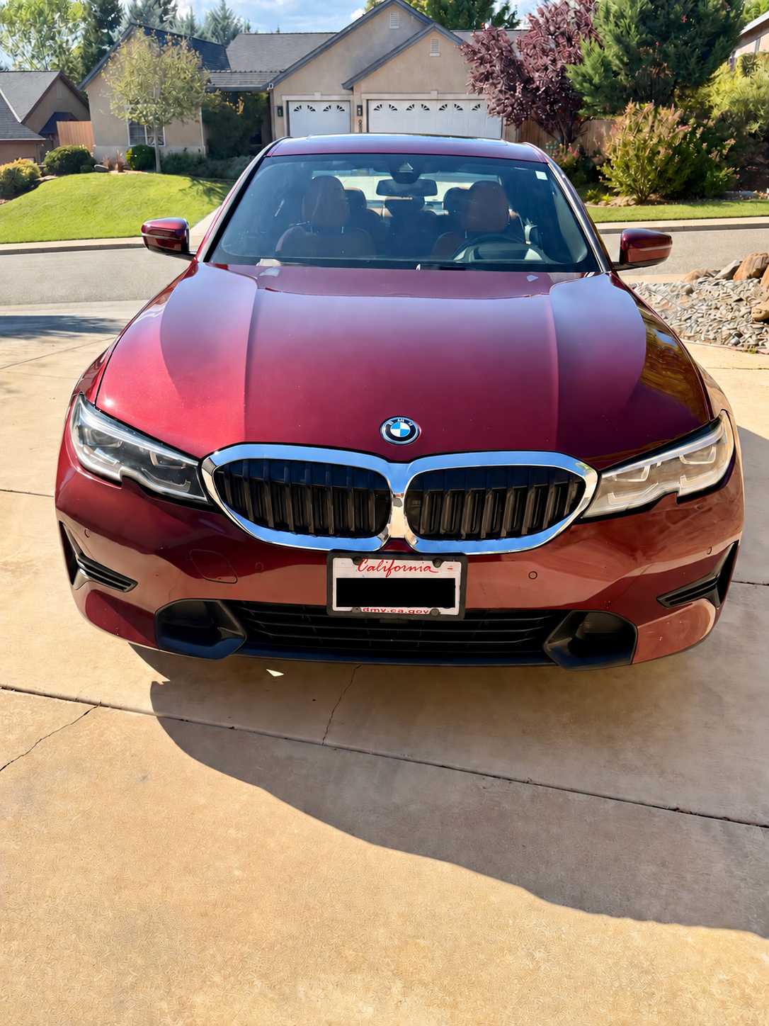 Used 2022 BMW 330e w/ Premium Package RWD image 2